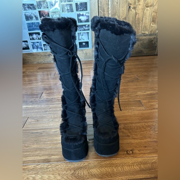 Demonia Platform Boots - Picture 2 of 4